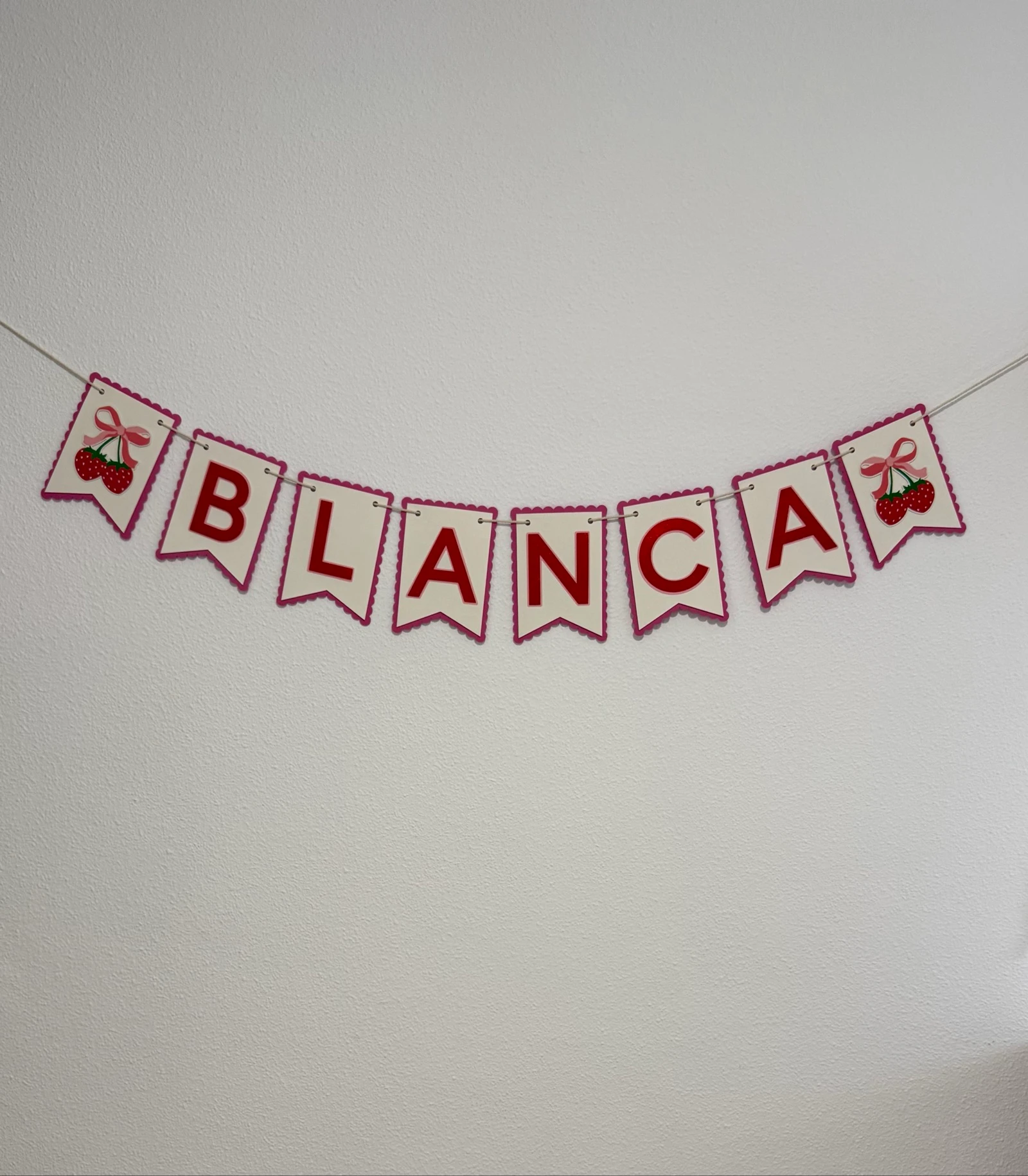 Guirnalda Fresas “Blanca”